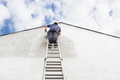 Peinture extérieure à Haudricourt — façades et ravalement
